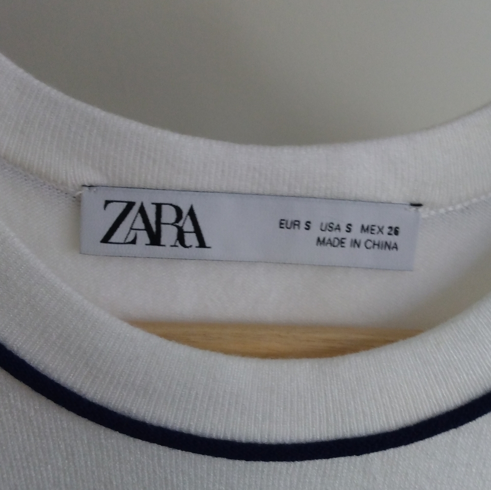 Zara White Sleeveless Knit with contrasting blue details size Small - Picture 5 of 6